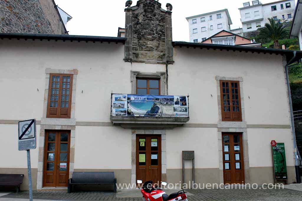 Oficina de Turismo de Luarca