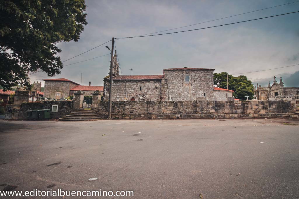 Iglesia de San Xoán y Pazo de Camba
