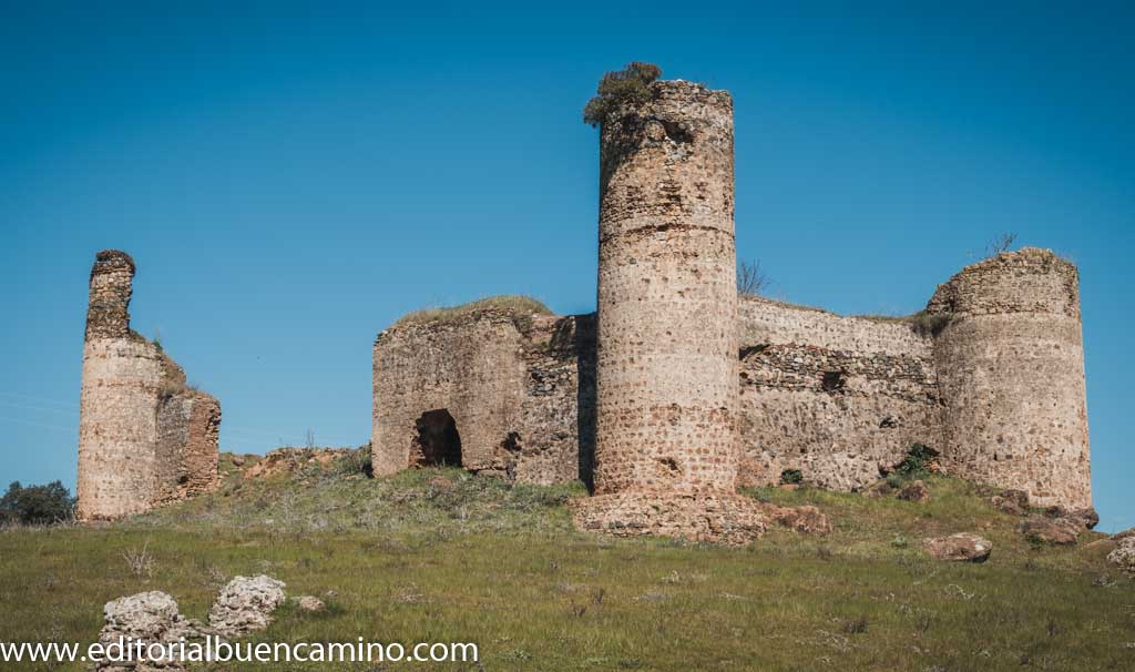 Arroyo de la Víbora y castillo de las Torres 
