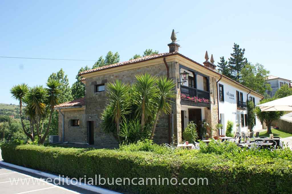 Hotel Colonial de Santillana 